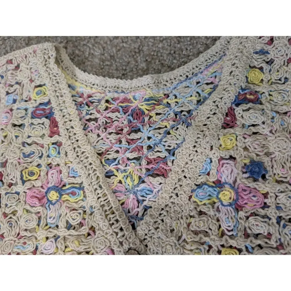 SHEIN Crochet Vest Small Boho Floral Cream Multi Color Button Up Crop Shrug Knit